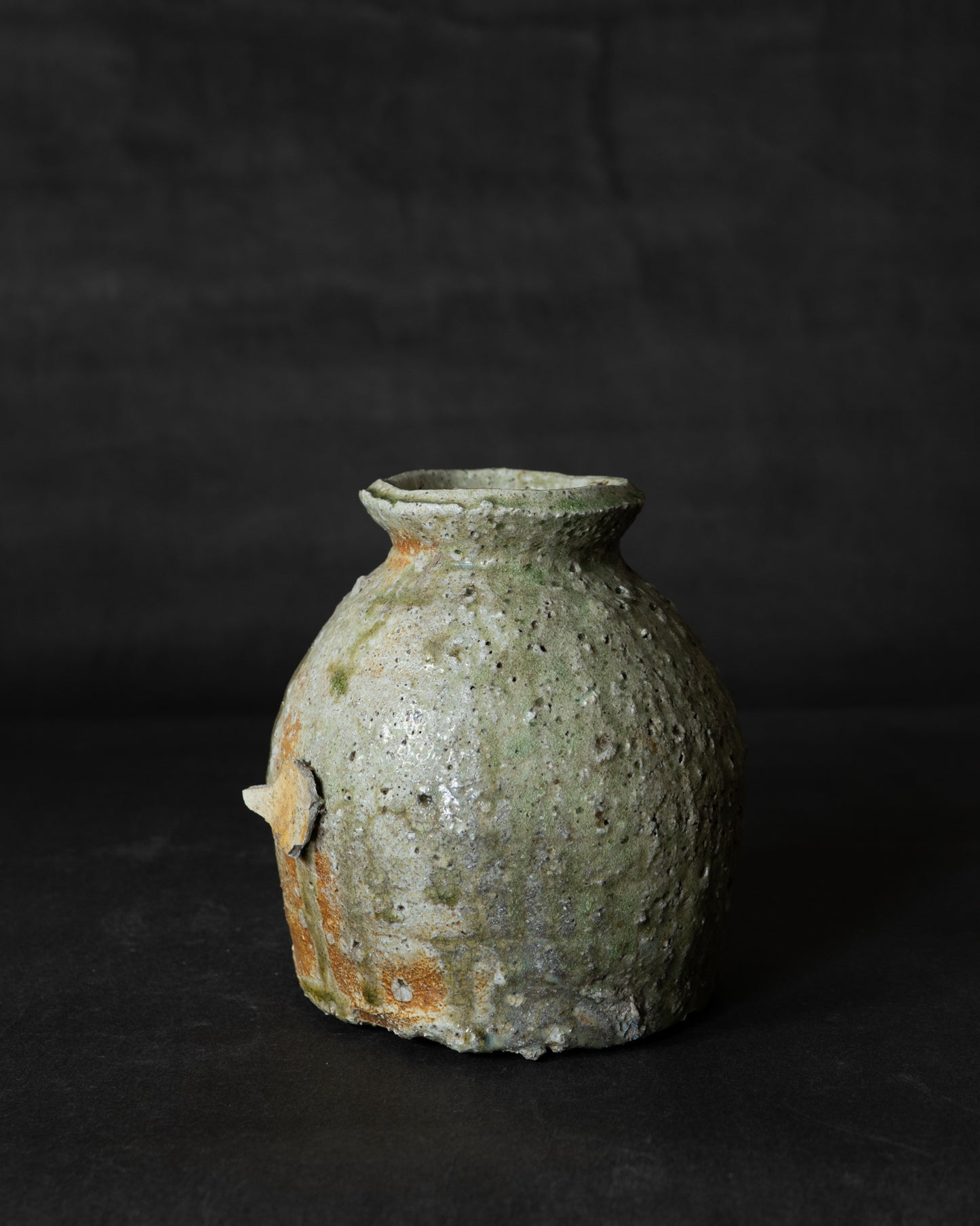 Iga Uzukumaru Flower Vase (st02653)
